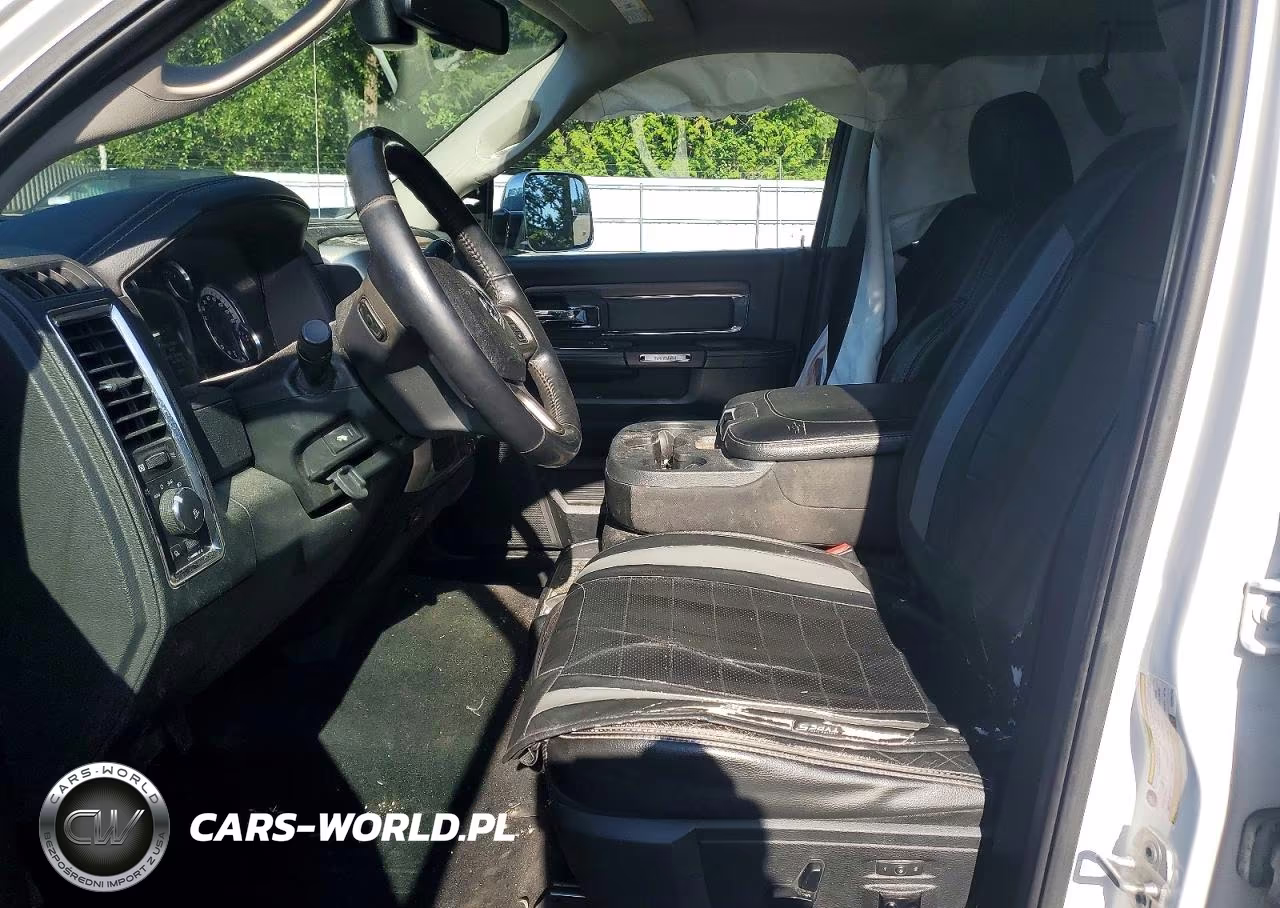 2014 Ram 2500 Laramie VIN:3C6UR5KL1EG299763 - 7