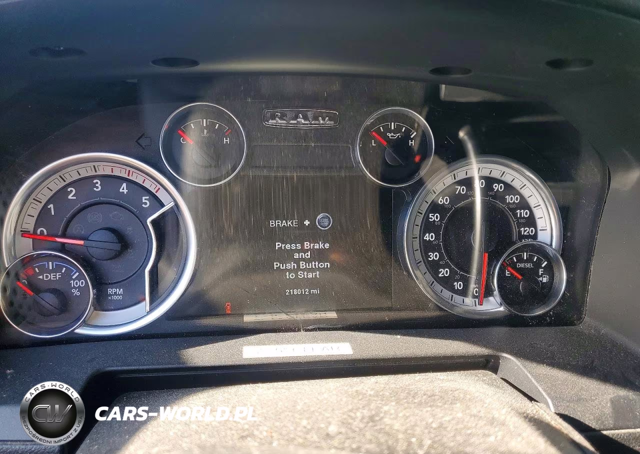 2014 Ram 2500 Laramie VIN:3C6UR5KL1EG299763 - 9
