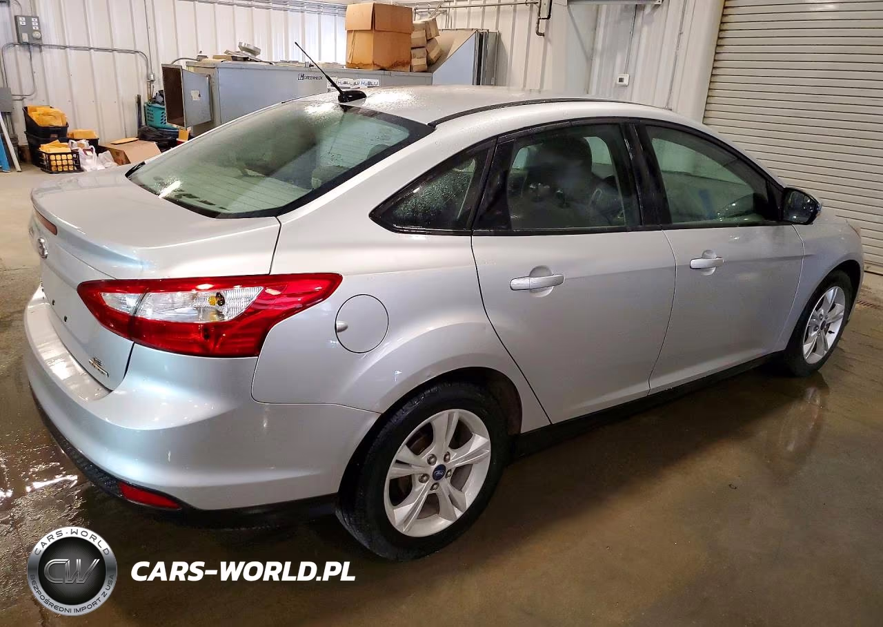 2013 Ford Focus Se VIN:1FADP3F2XDL177494 - 3