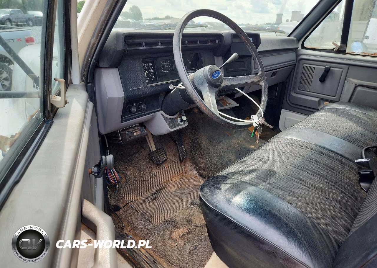 1998 Ford F700 VIN:1FDXF70J0WVA00022 - 8