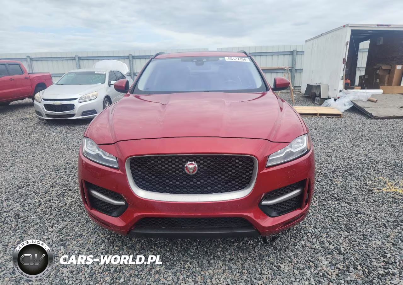 2017 Jaguar F-Pace R - Sport VIN:SADCL2BV2HA895655 - 5