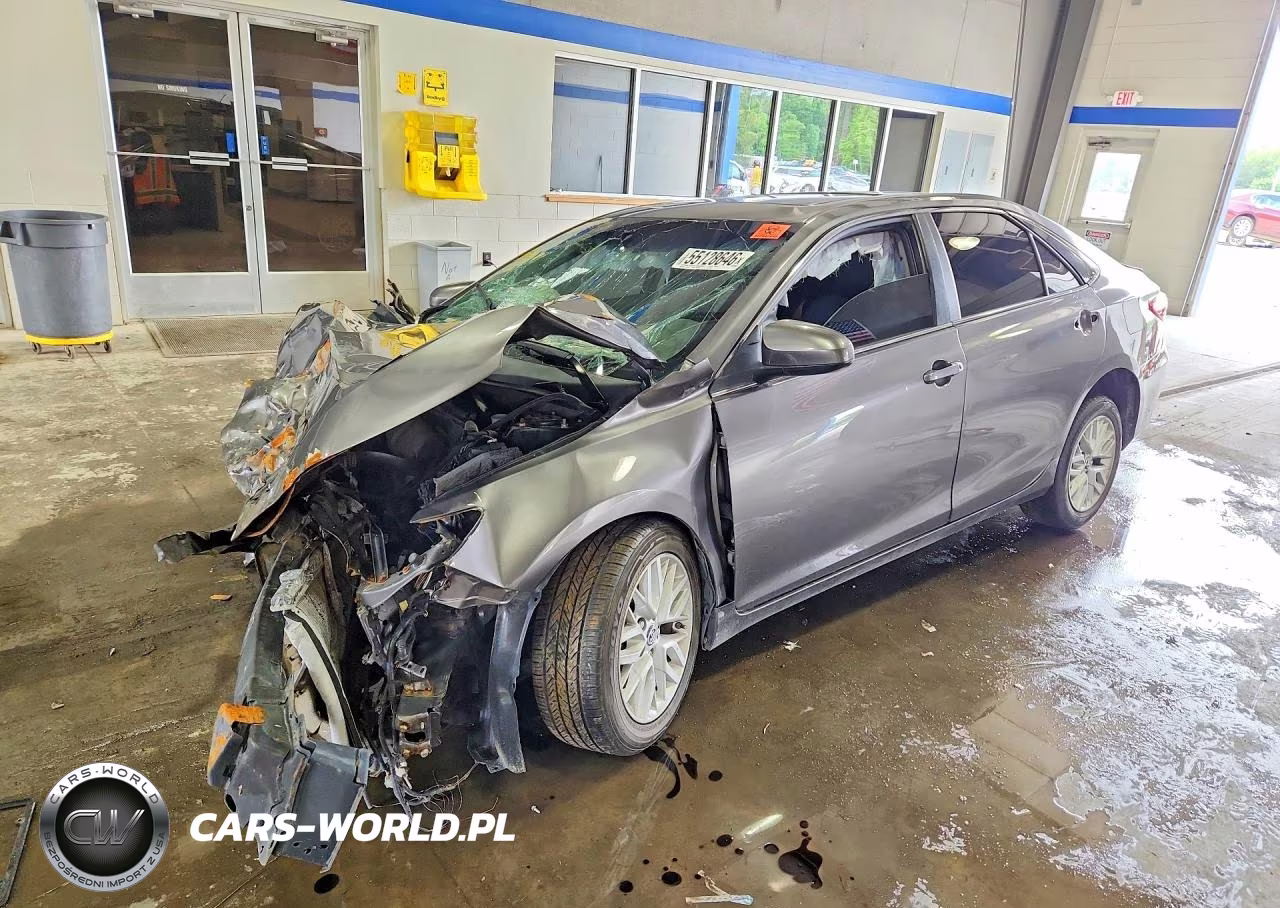 2016 Toyota Camry Se