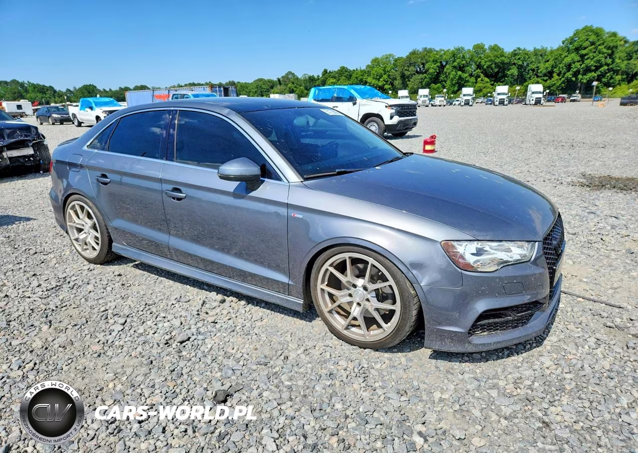 2015 Audi A3 Prestige S-Line VIN:WAUKFGFF7F1028471 - 4