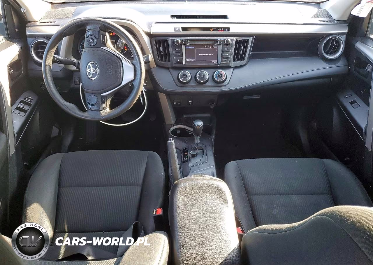 2018 Toyota Rav4 Le VIN:2T3BFREV1JW777218 - 8