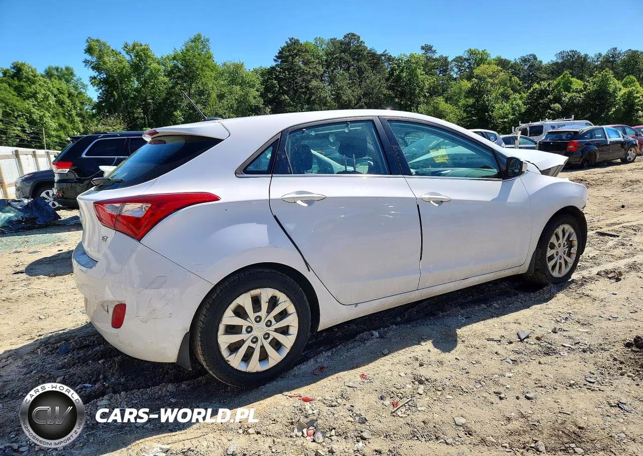 2016 Hyundai Elantra Gt Base VIN:KMHD35LH7GU284636 - 3