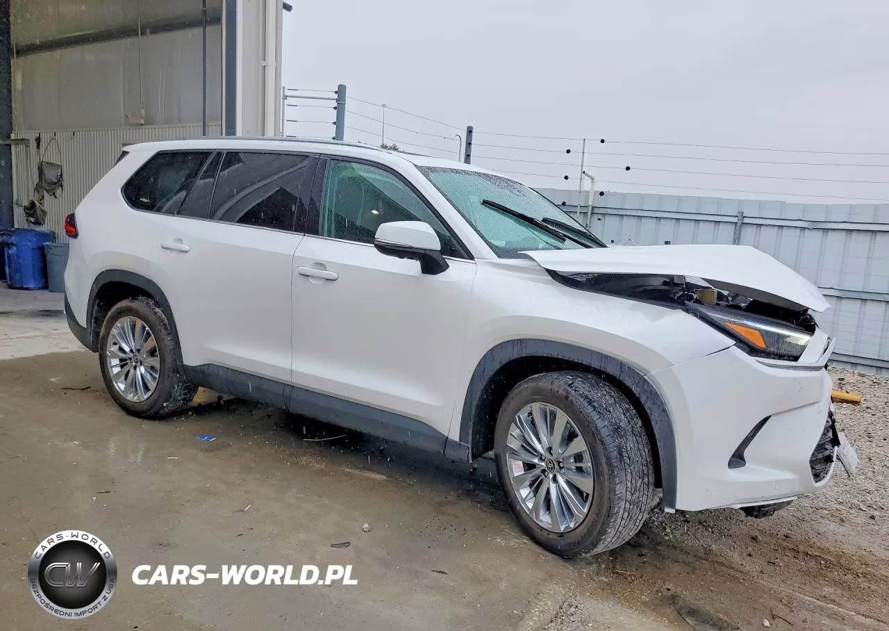 2024 Toyota Grand Highlander Platinum VIN:5TDAAAB57RS050064 - 4