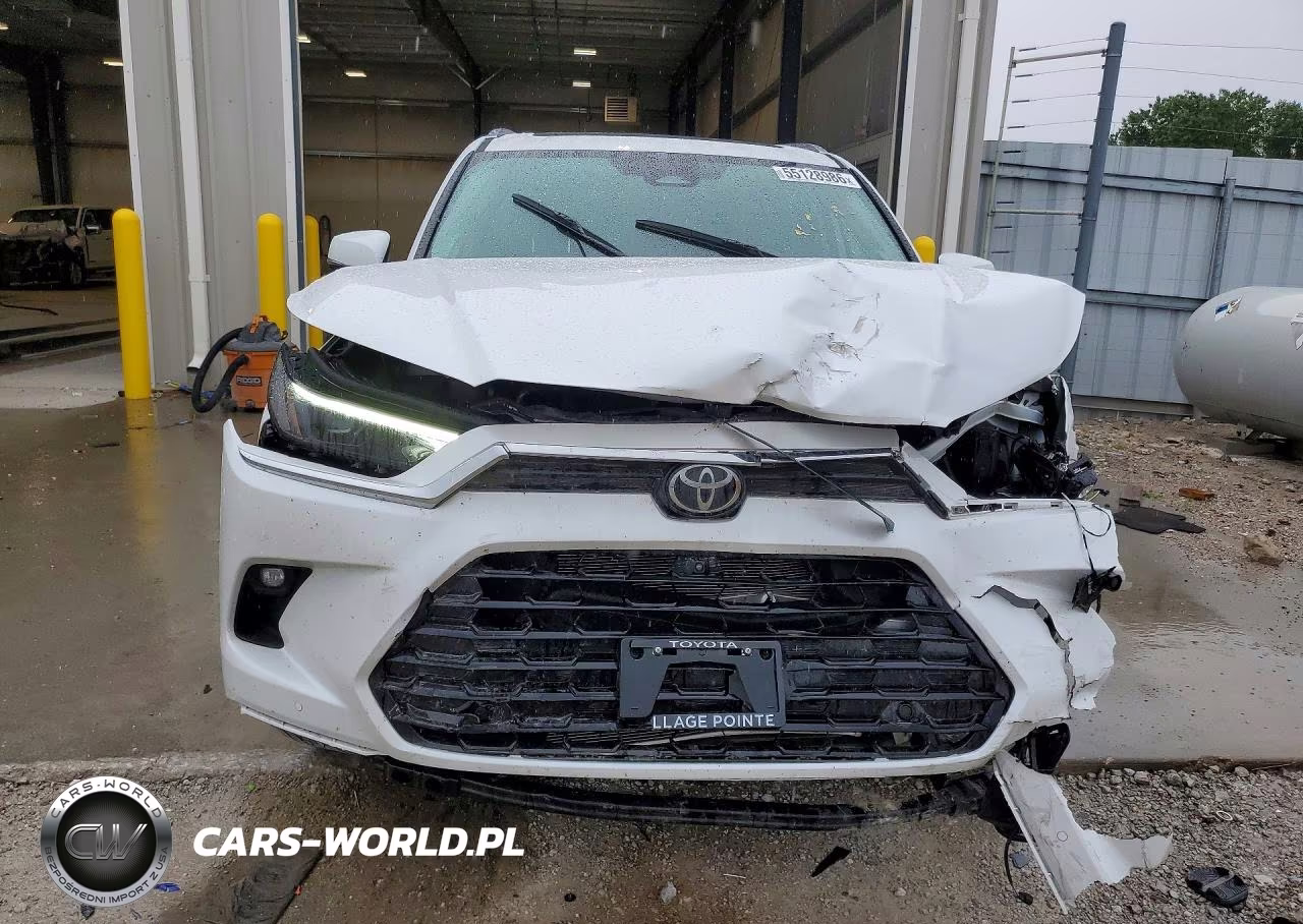 2024 Toyota Grand Highlander Platinum VIN:5TDAAAB57RS050064 - 5