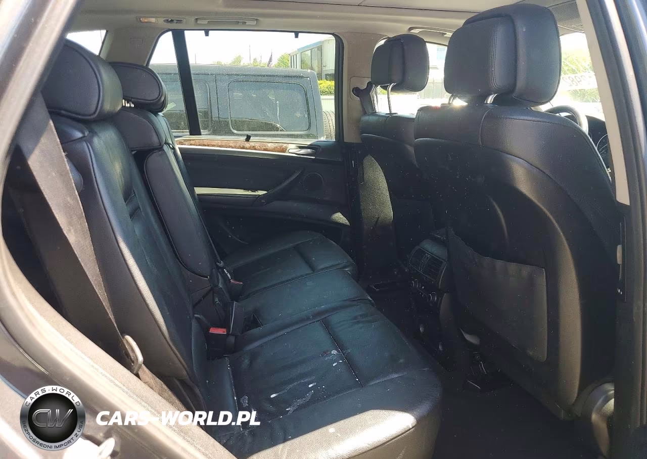 2011 BMW X5 xDrive35I VIN:5UXZV4C51BL738705 - 11