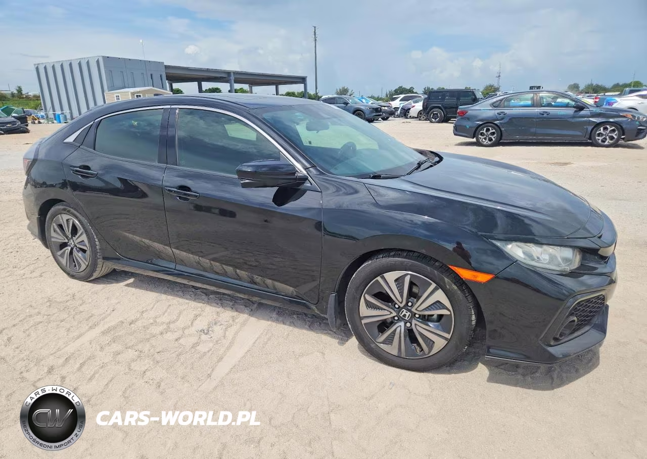 2018 Honda Civic Ex VIN:SHHFK7H62JU200868 - 4
