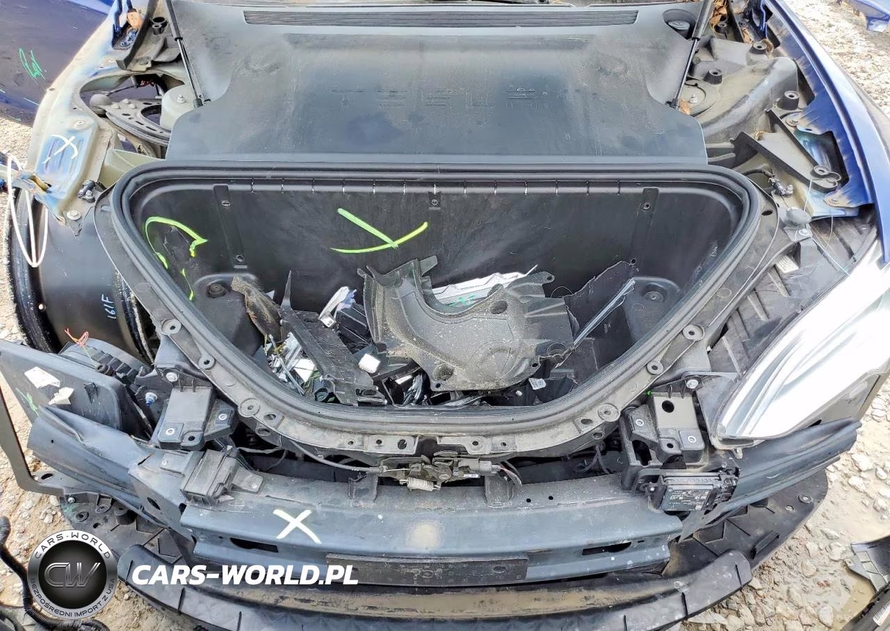 2020 Tesla Model S VIN:5YJSA1E23LF389017 - 11