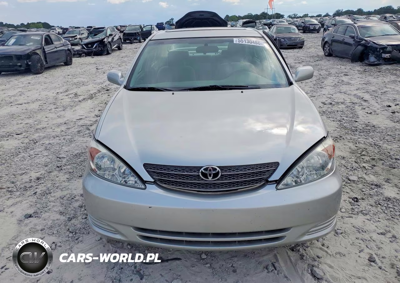 2003 Toyota Camry Le VIN:4T1BE32K23U708673 - 5