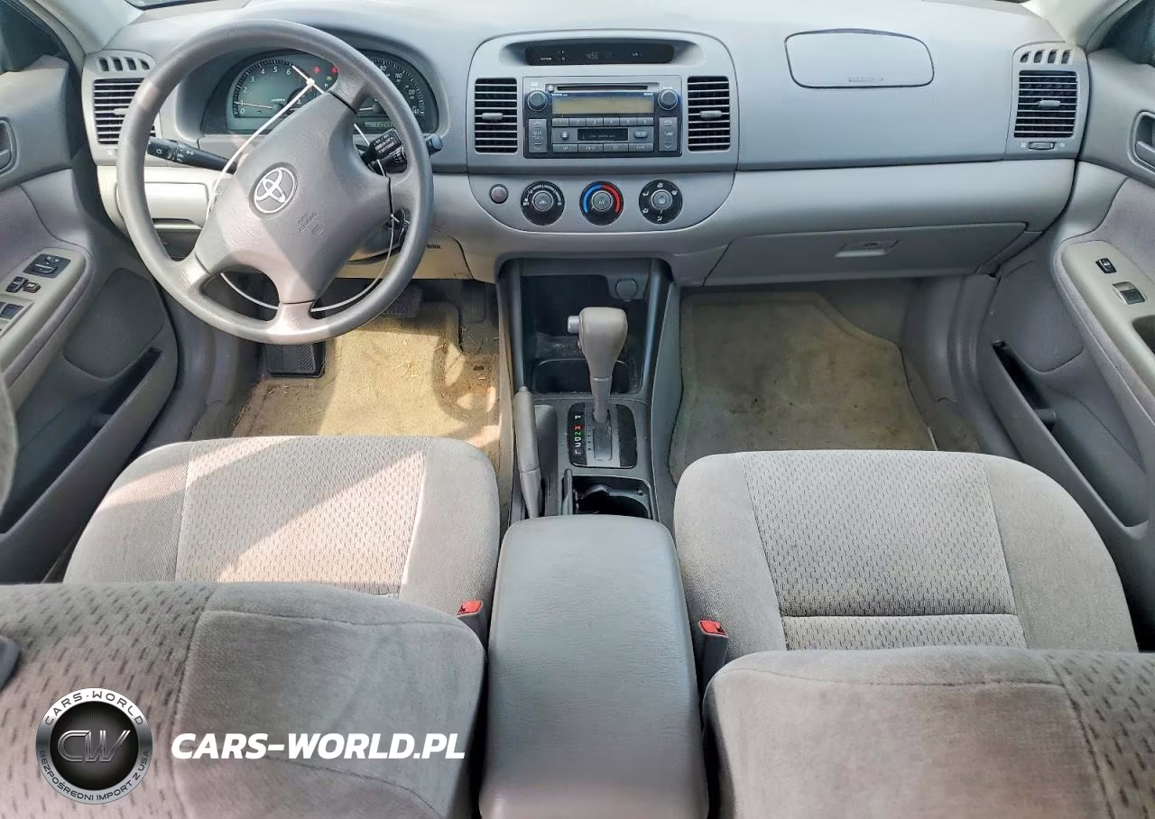 2003 Toyota Camry Le VIN:4T1BE32K23U708673 - 8