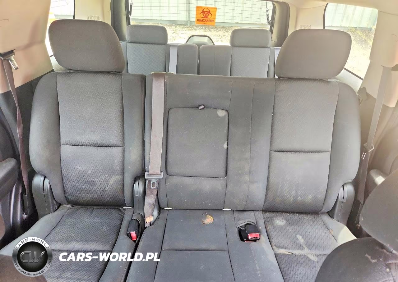2011 Chevrolet Tahoe C1500 Ls VIN:1GNSCAE06BR379249 - 10