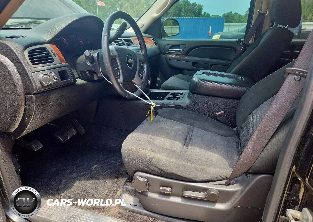 2011 Chevrolet Tahoe C1500 Ls VIN:1GNSCAE06BR379249 - 7