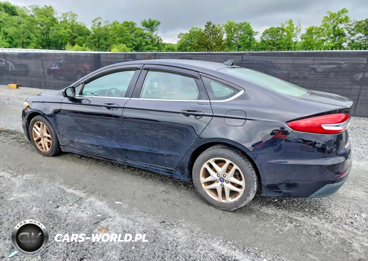 2019 Ford Fusion Se VIN:3FA6P0HDXKR215035 - 2