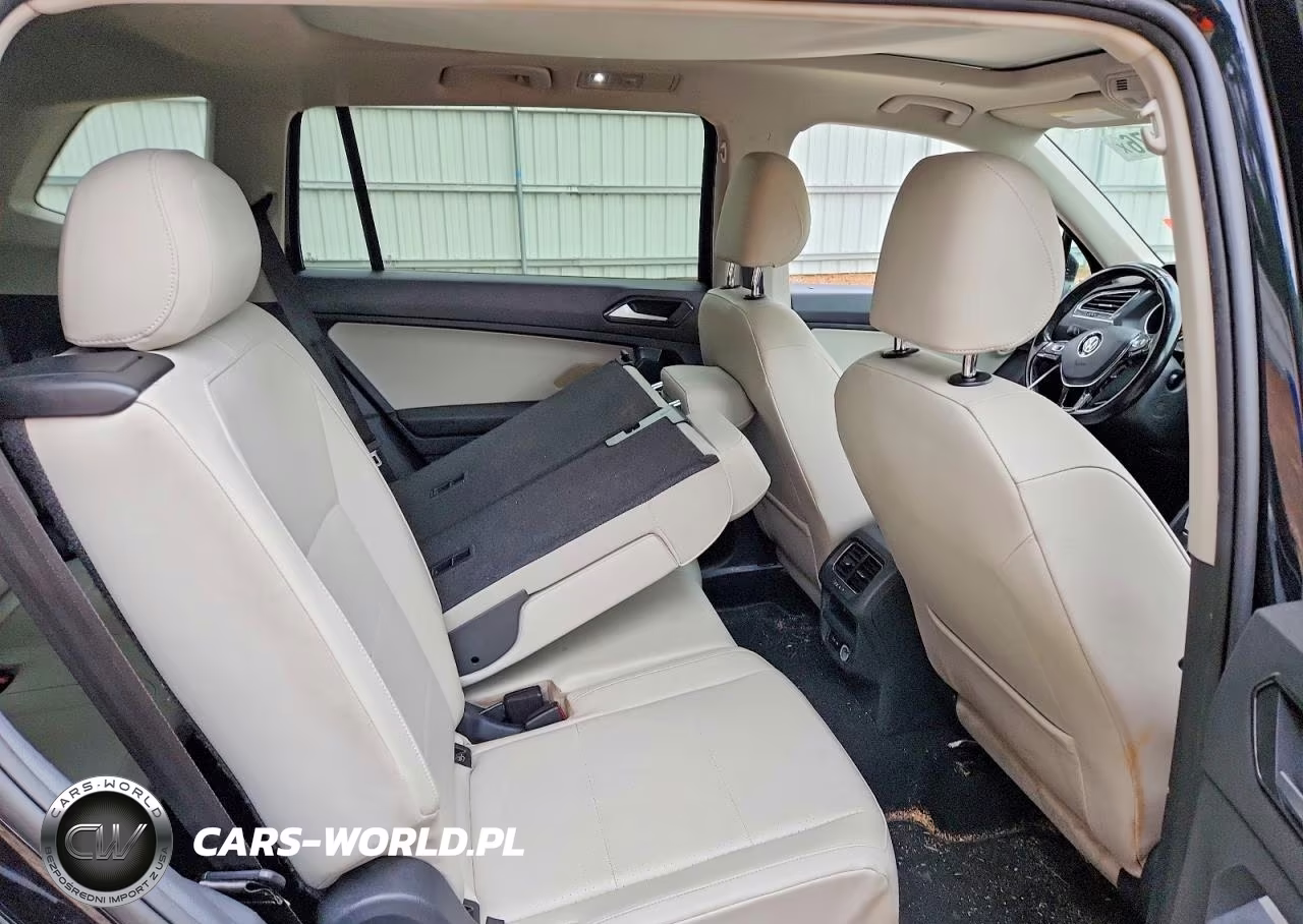 2018 Volkswagen Tiguan Se VIN:3VV3B7AX5JM019185 - 10