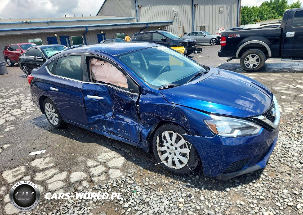 2018 Nissan Sentra S VIN:3N1AB7AP0JY316270 - 4