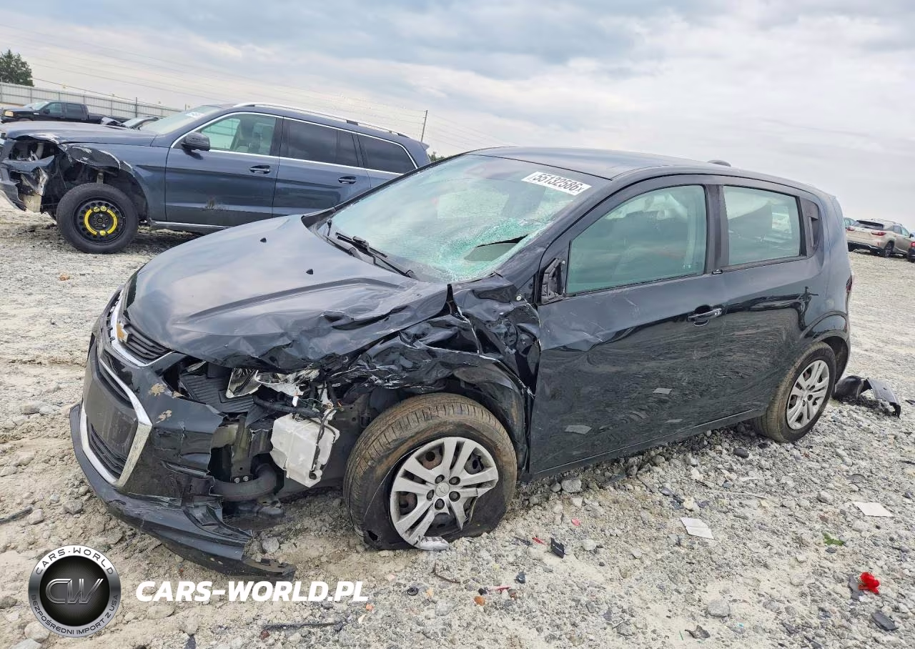 2020 Chevrolet Sonic – zdjęcie 1 z 12