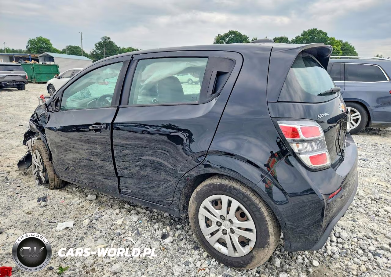 2020 Chevrolet Sonic VIN:1G1JG6SB9L4135002 - 2