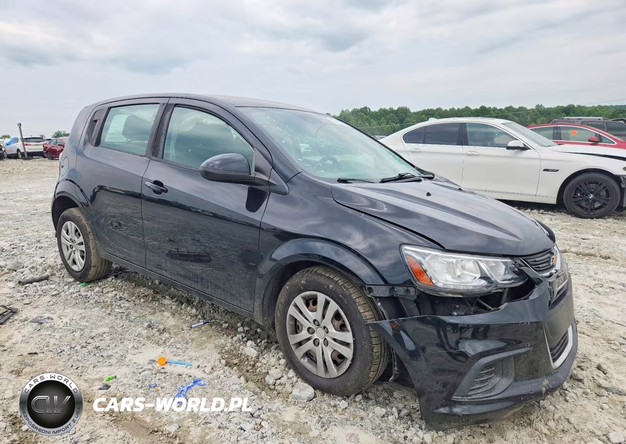 2020 Chevrolet Sonic VIN:1G1JG6SB9L4135002 - 4