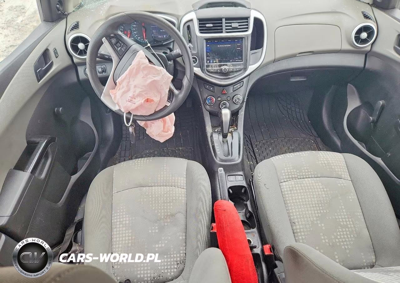 2020 Chevrolet Sonic VIN:1G1JG6SB9L4135002 - 8