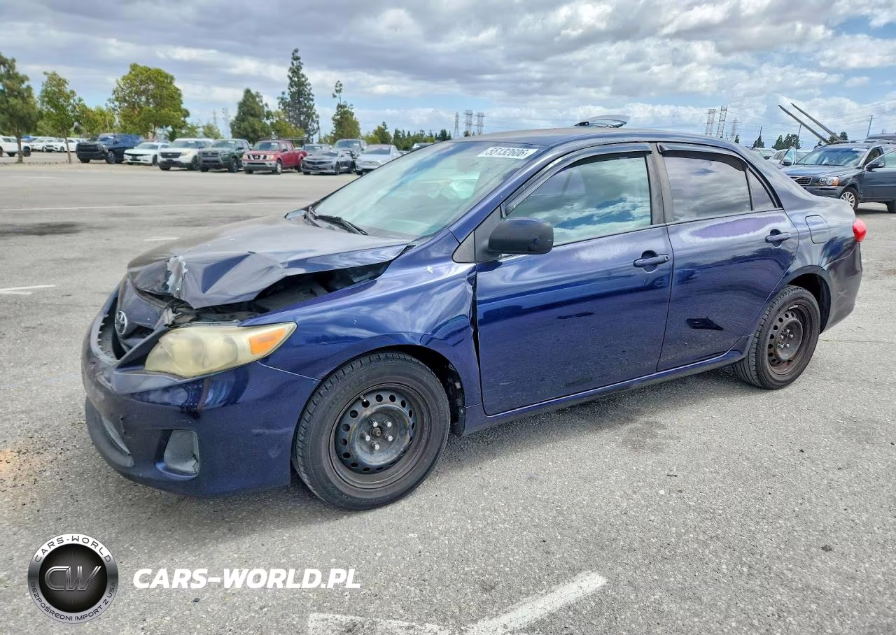 2011 Toyota Corolla Le – zdjęcie 1 z 12
