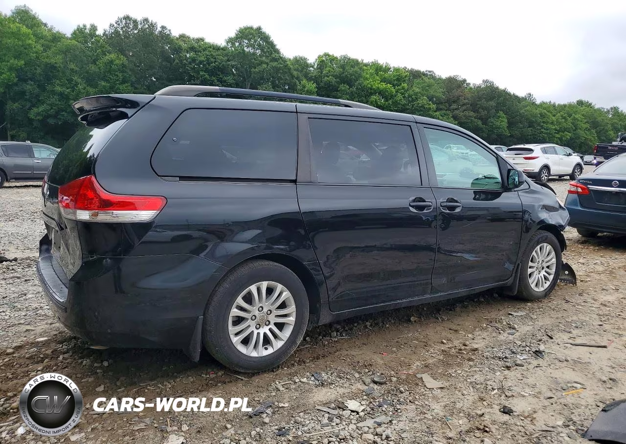 2012 Toyota Sienna Xle 8-Passenger VIN:5TDYK3DC6CS249214 - 3