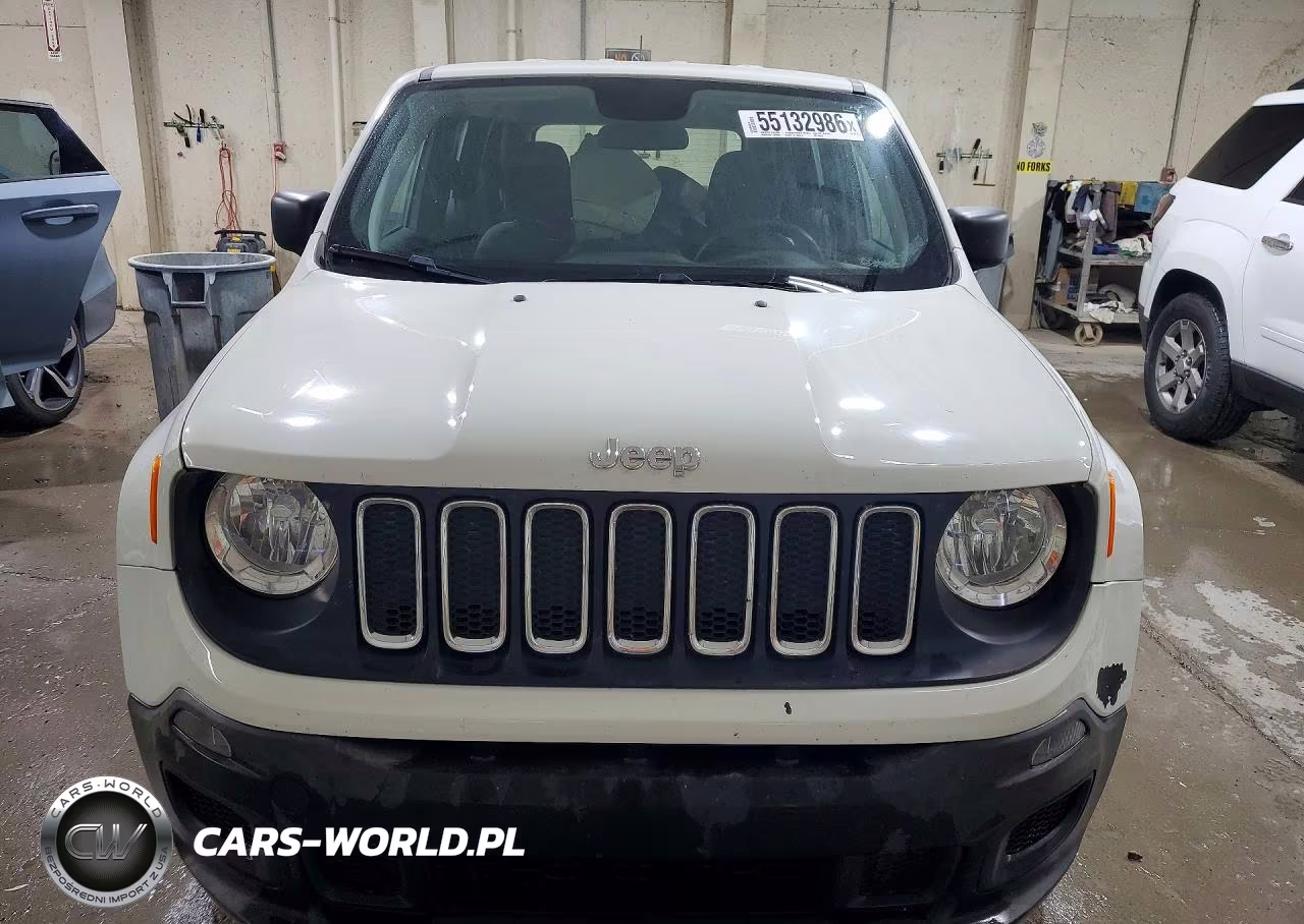 2018 Jeep Renegade Sport VIN:ZACCJBAB0JPH68319 - 5