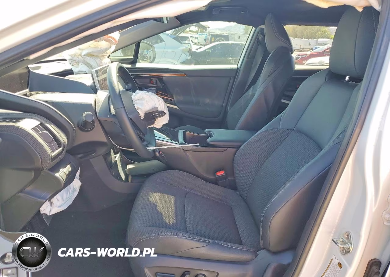 2024 Toyota Bz4X Xle VIN:JTMABACAXRA090872 - 7