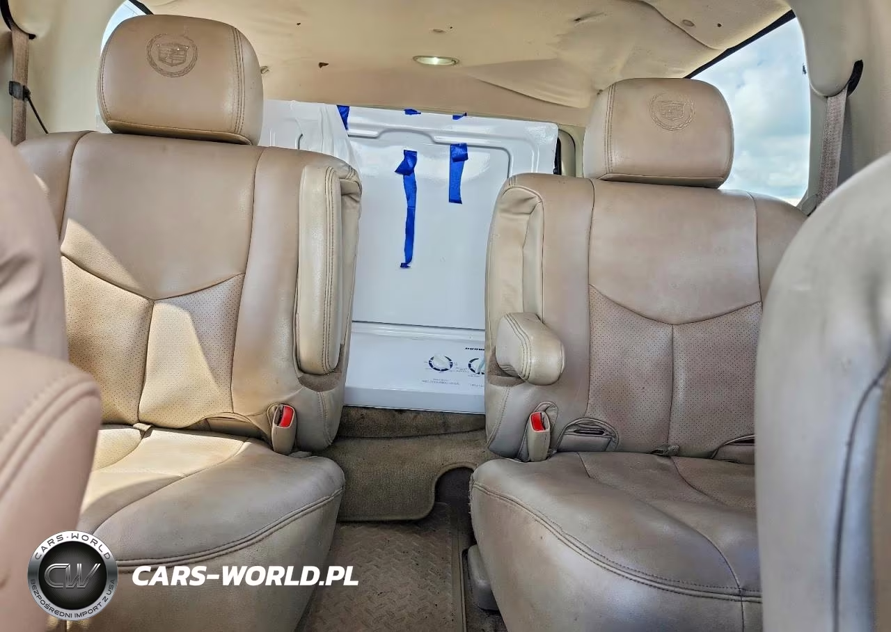 2005 Cadillac Escalade VIN:3GYFK66N45G204498 - 10