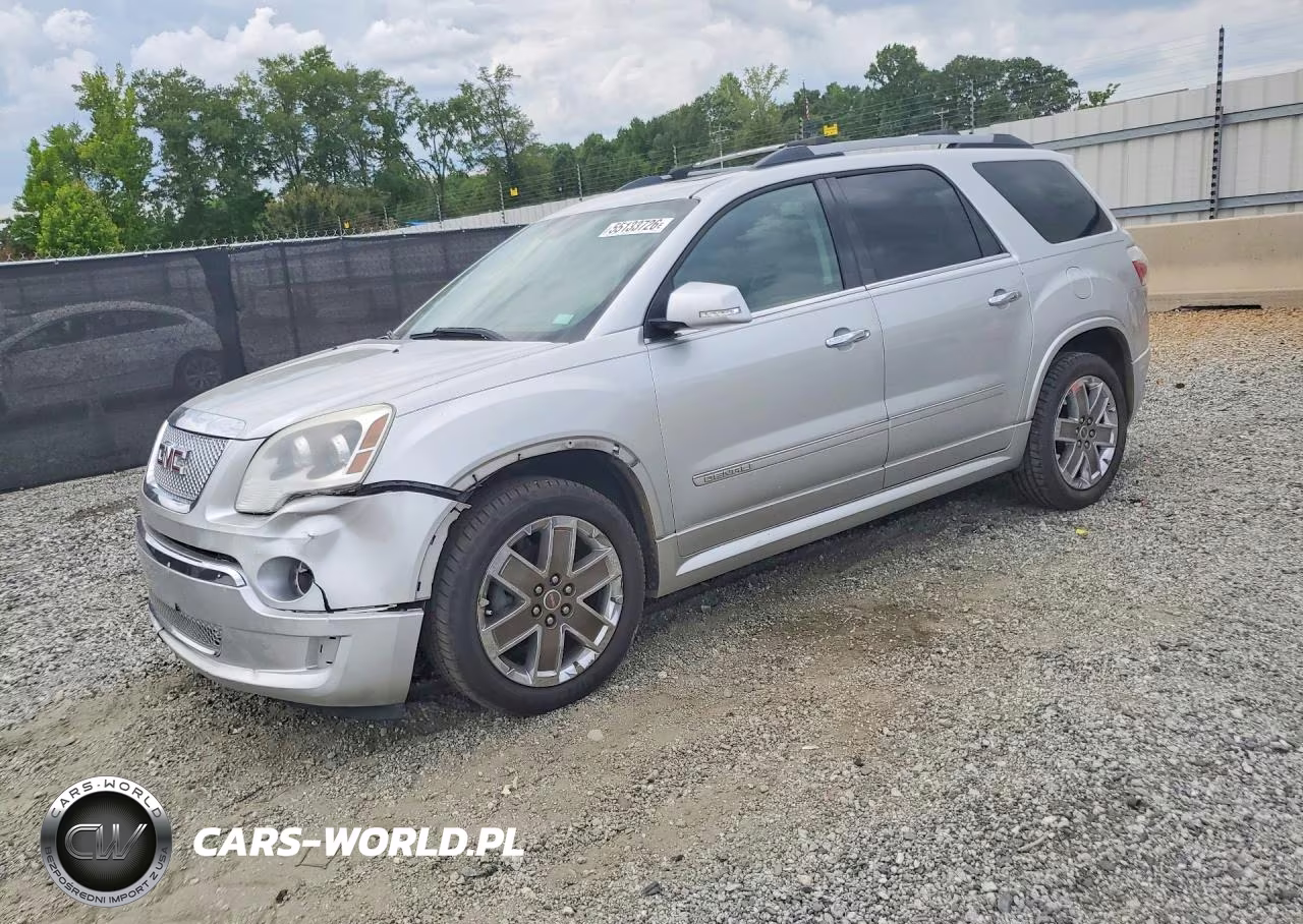 2011 GMC Acadia Denali – zdjęcie 1 z 13