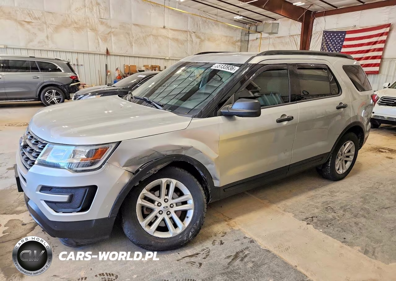 2016 Ford Explorer Base