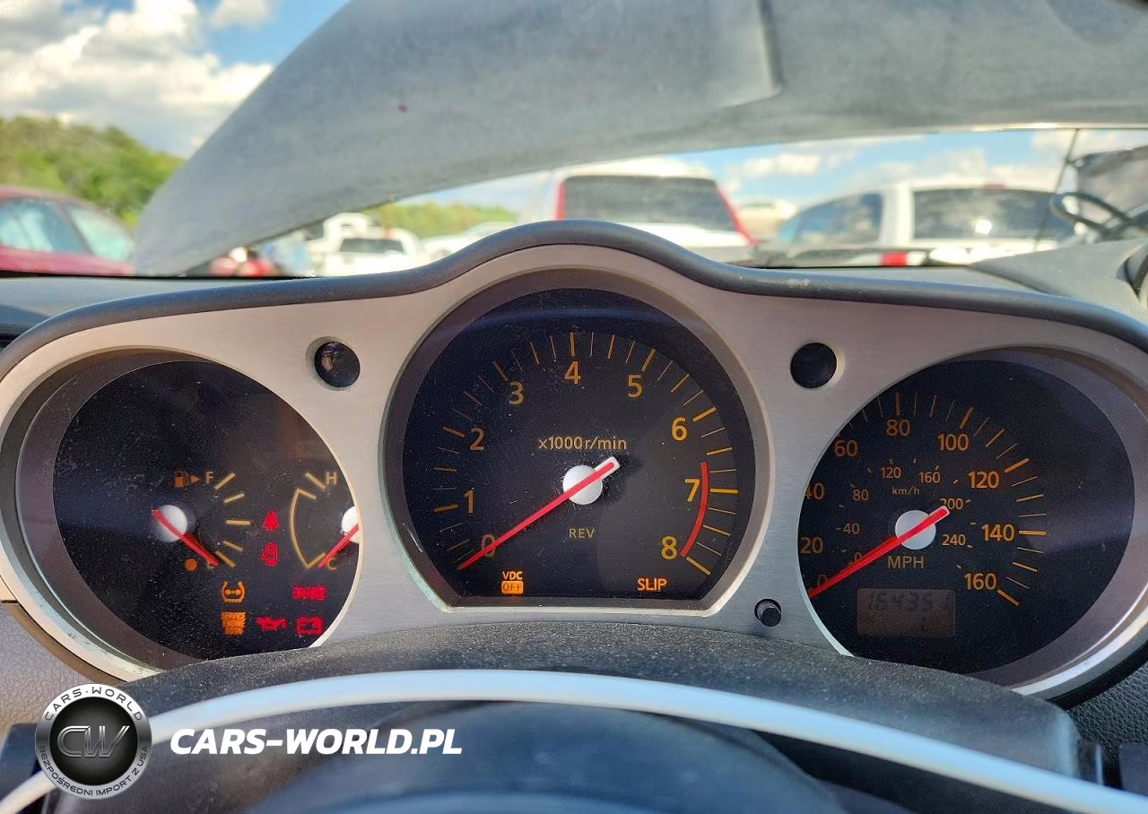2003 Nissan 350Z Coupe VIN:JN1AZ34D23T101345 - 9