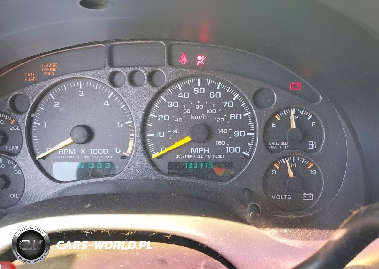 1999 Chevrolet Blazer VIN:1GNCT18W9XK146616 - 9