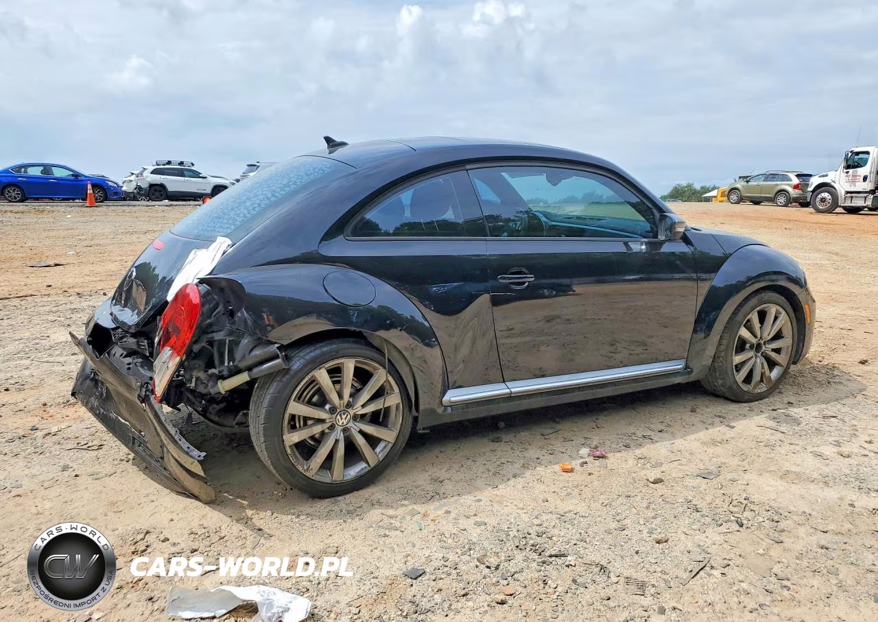 2014 Volkswagen Beetle VIN:3VWJ17AT3EM652177 - 3