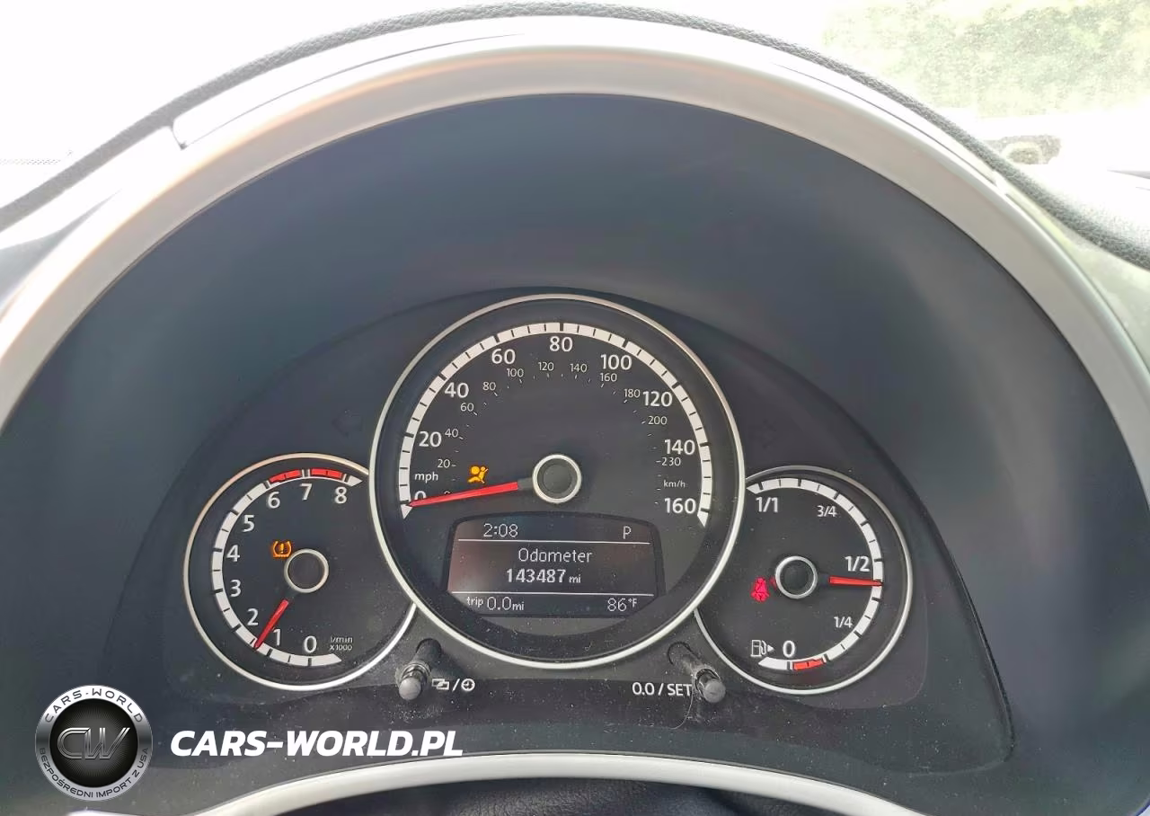 2014 Volkswagen Beetle VIN:3VWJ17AT3EM652177 - 9