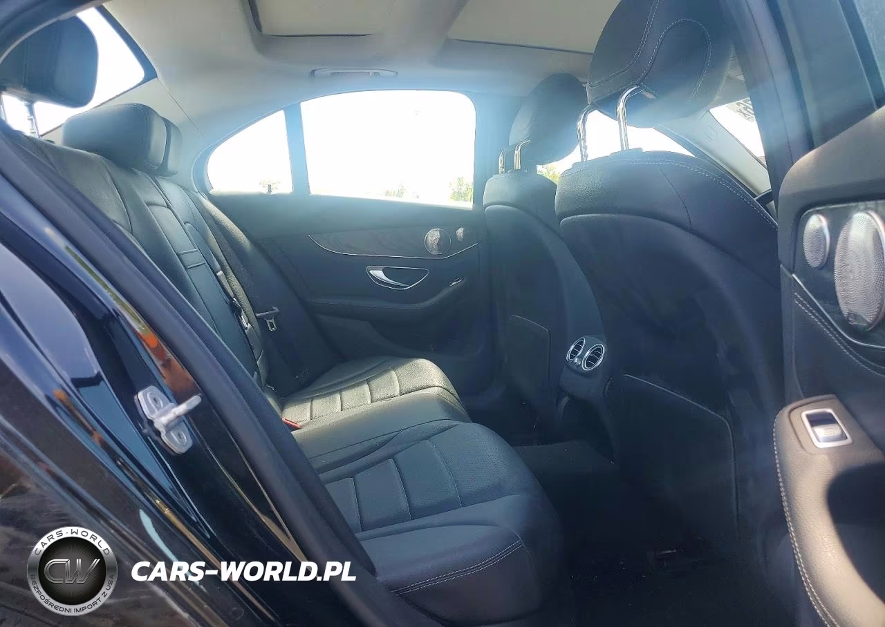 2015 Mercedes-Benz C 300 4Matic VIN:55SWF4KB0FU081461 - 10