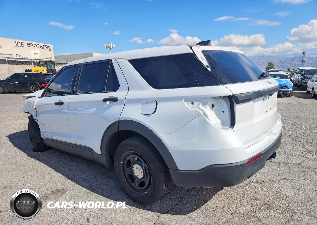 2025 Ford Explorer Police Interceptor VIN:1FM5K8AB2SGA54307 - 2
