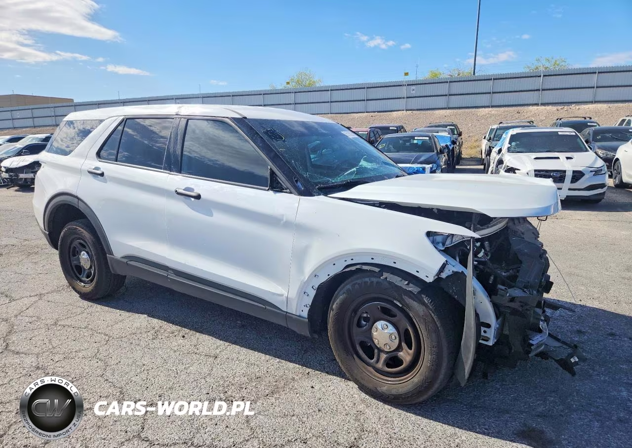 2025 Ford Explorer Police Interceptor VIN:1FM5K8AB2SGA54307 - 4