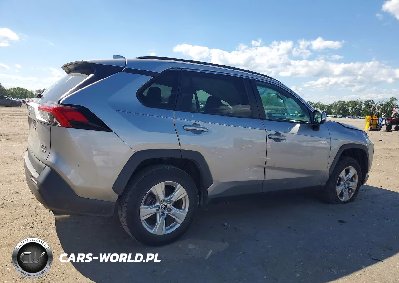 2019 Toyota Rav4 Xle VIN:2T3P1RFV9KW058156 - 3