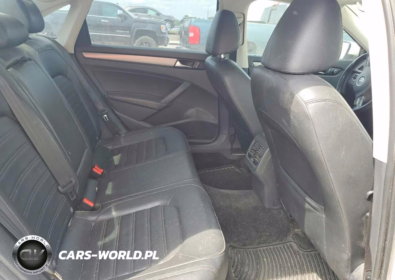 2015 Volkswagen Passat Se VIN:1VWBS7A3XFC032981 - 10