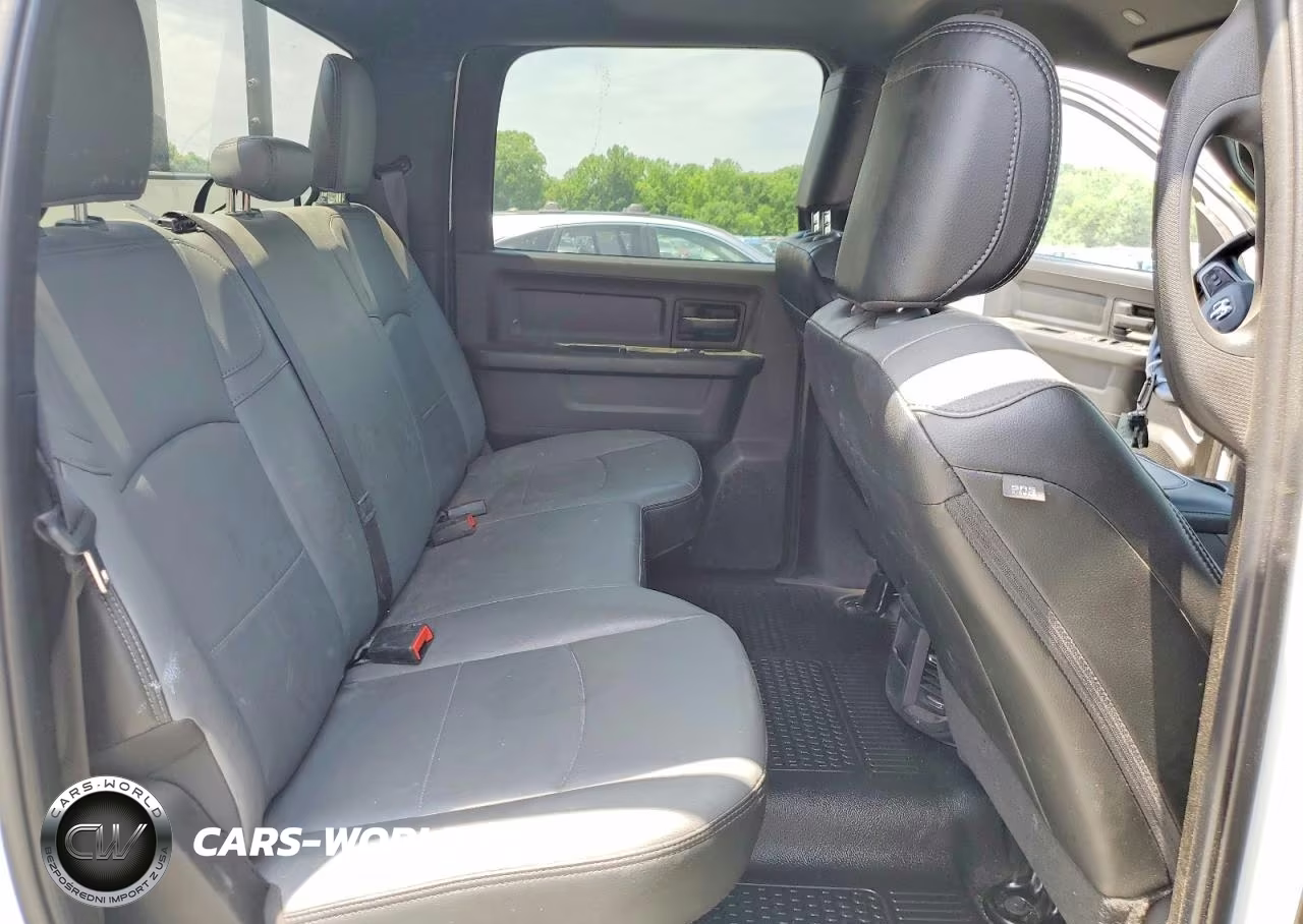 2024 Ram 2500 Tradesman VIN:3C6UR4HJ3RG249243 - 10