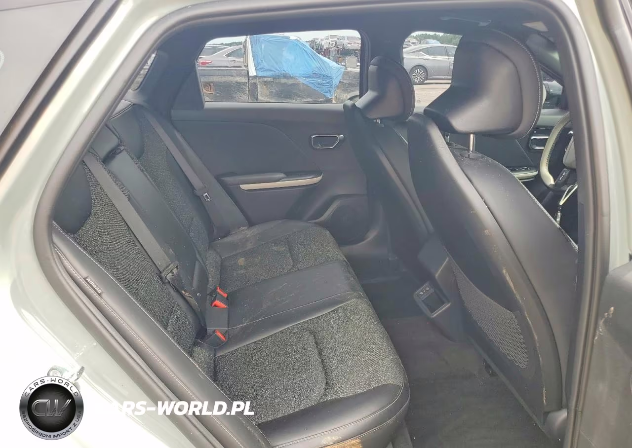 2025 Kia K4 Gt Line VIN:3KPFW4DE3SE212715 - 10