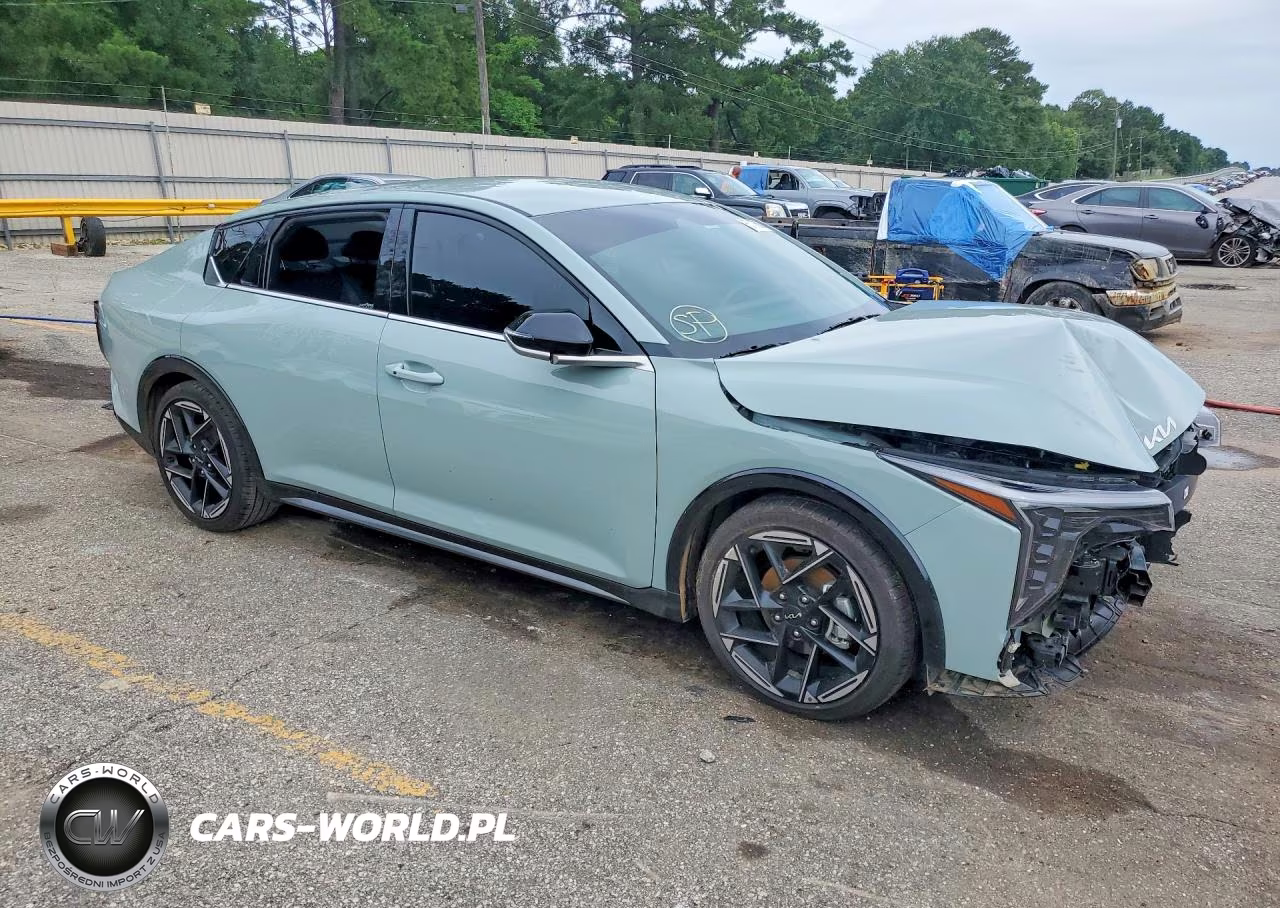 2025 Kia K4 Gt Line VIN:3KPFW4DE3SE212715 - 4