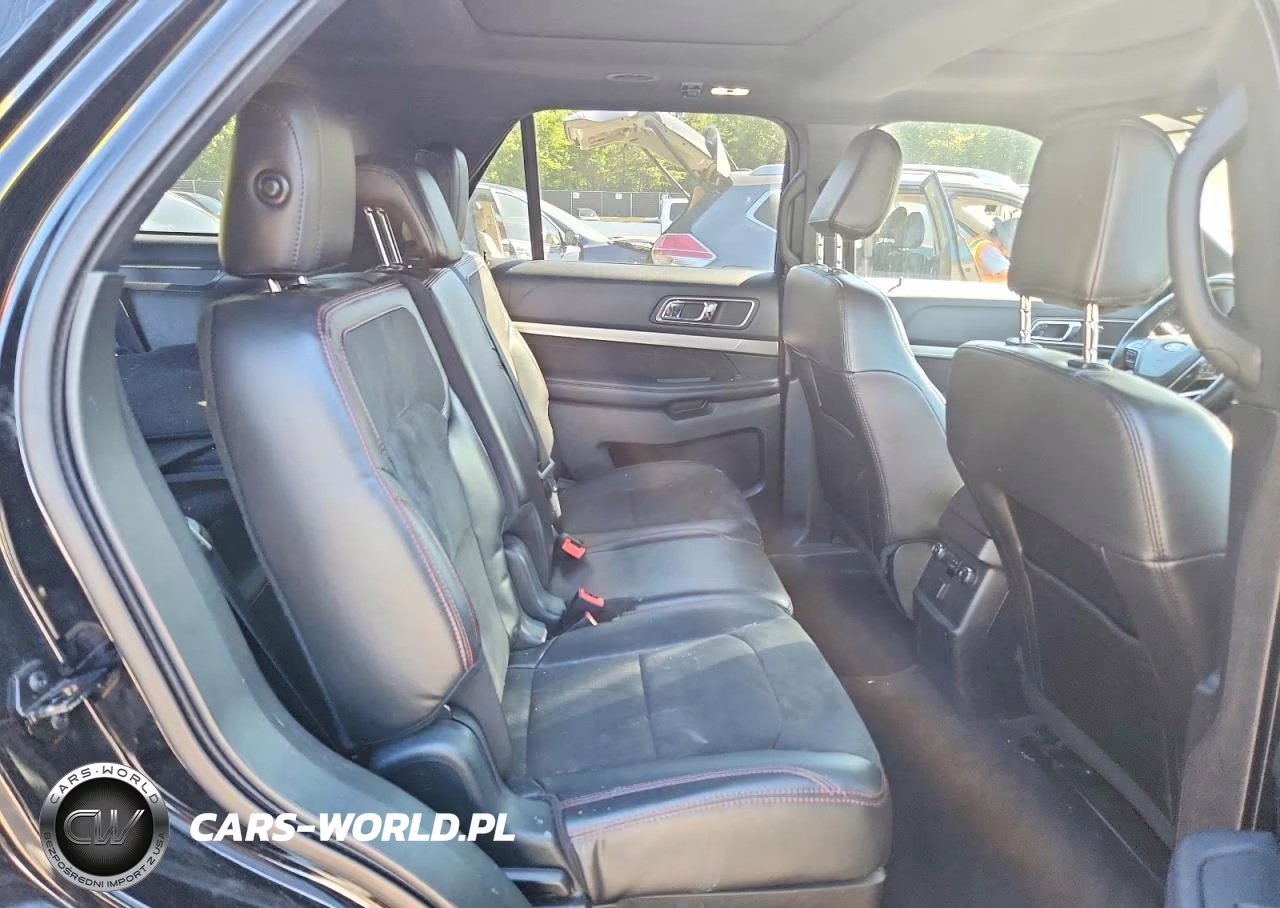 2018 Ford Explorer Xlt VIN:1FM5K8D88JGB52577 - 11