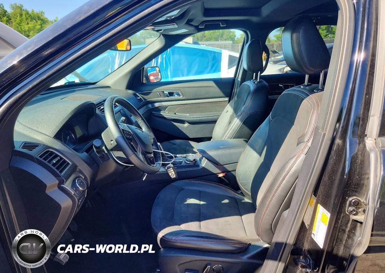 2018 Ford Explorer Xlt VIN:1FM5K8D88JGB52577 - 7