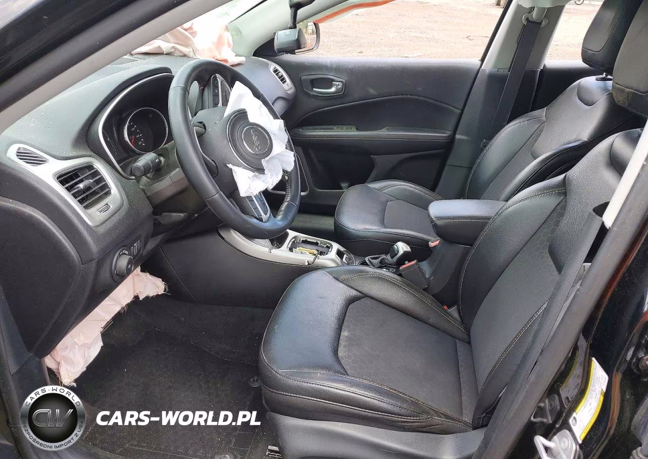 2019 Jeep Compass Latitude VIN:3C4NJDBB3KT729236 - 7