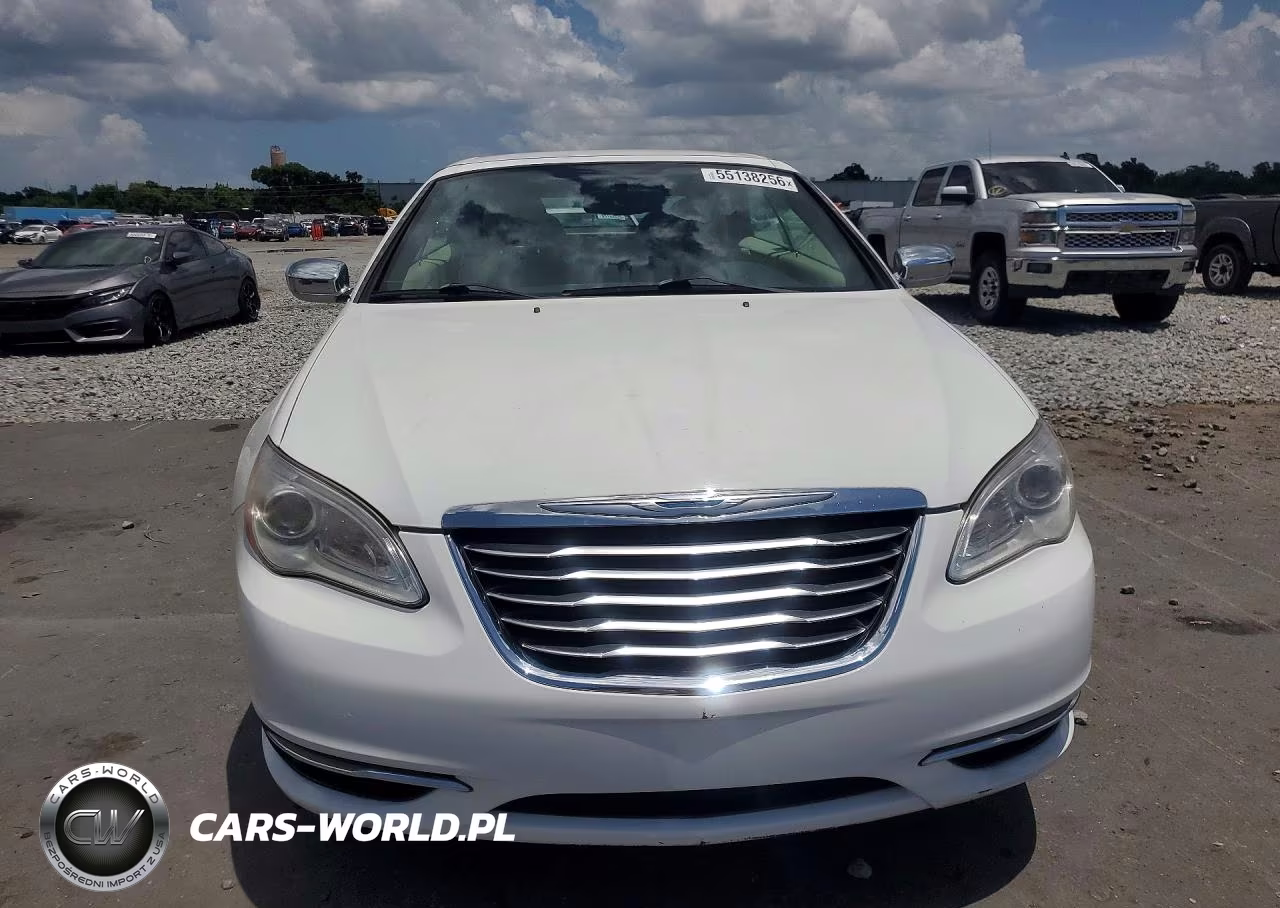 2011 Chrysler 200 Limited VIN:1C3BC7EG6BN554720 - 5
