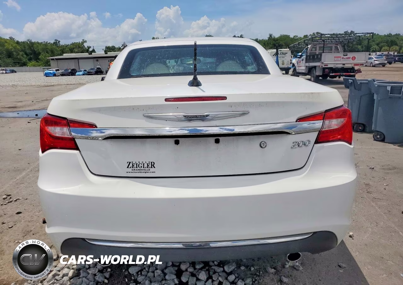 2011 Chrysler 200 Limited VIN:1C3BC7EG6BN554720 - 6