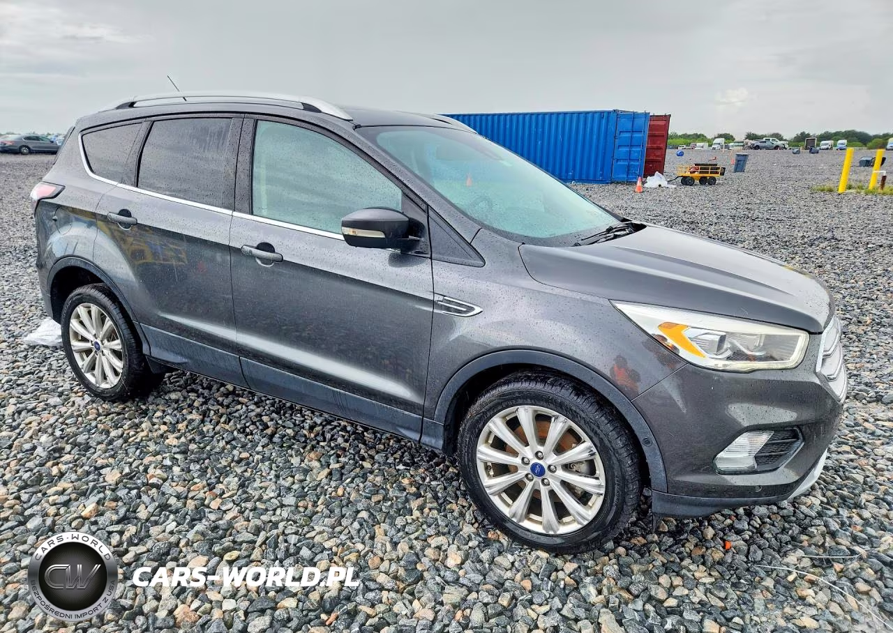 2017 Ford Escape Titanium VIN:1FMCU9JD6HUE73604 - 4